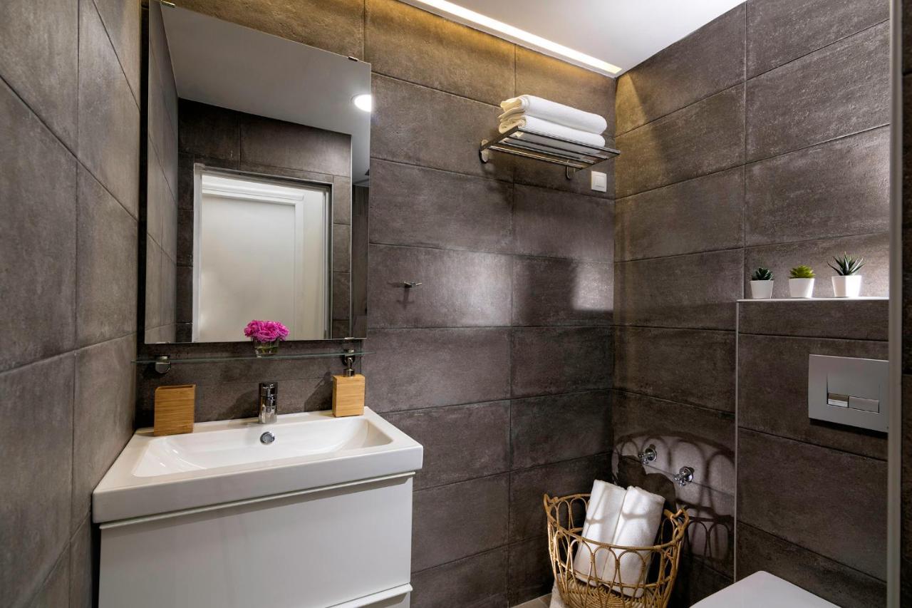 Stylish Apartment By City Center 伊拉克利翁 外观 照片